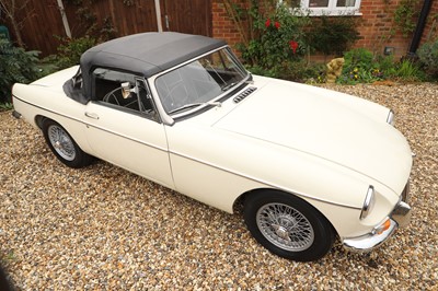 Lot 57 - A 1964 MG MGB Roadster