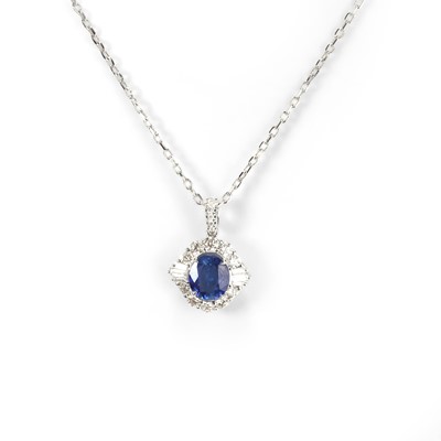 Lot 161 - A sapphire and diamond pendant necklace