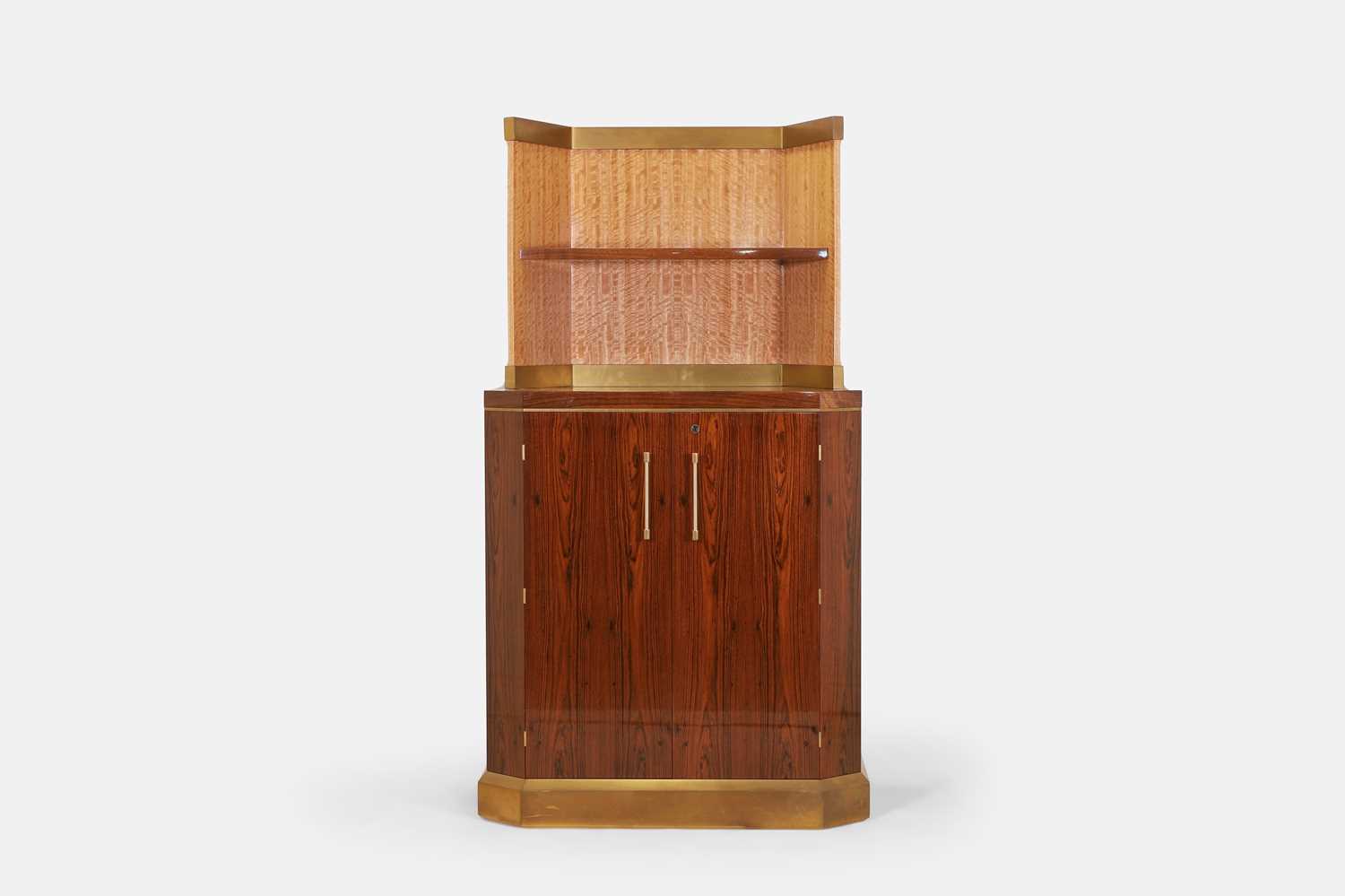 Lot 426 - A bespoke David Linley walnut and satinwood cabinet