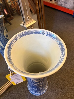 Lot 57 - A Chinese blue and white Gu vase