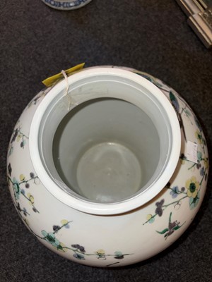 Lot 62 - A Chinese famille verte ginger vase