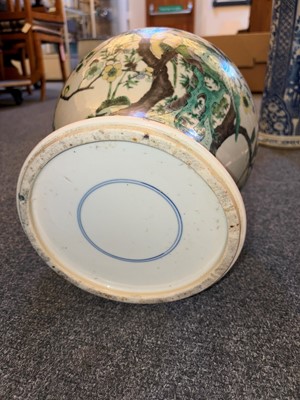 Lot 62 - A Chinese famille verte ginger vase