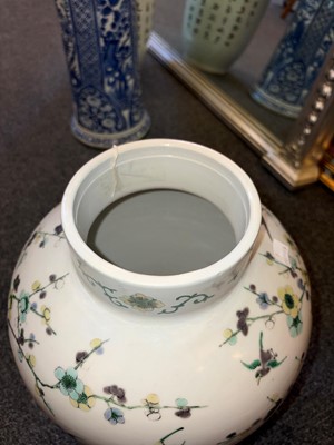 Lot 62 - A Chinese famille verte ginger vase