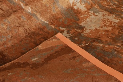 Lot 424 - A Sahrai Milano 'Copper Dune' wool and silk relief rug