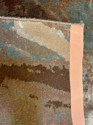Lot 424 - A Sahrai Milano 'Copper Dune' wool and silk relief rug