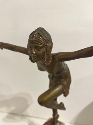Lot 29 - Demétre Chiparus (Romanian, 1886-1947)