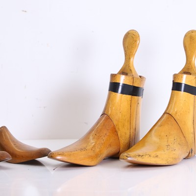 Lot 126 - Two pairs of shoe lasts