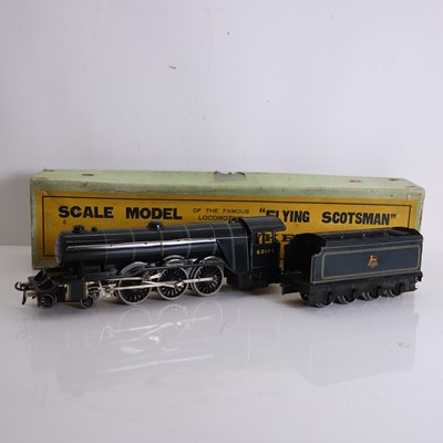 Lot 302 - A Bassett-Lowke 'Flying Scotsman' locomotive and tender