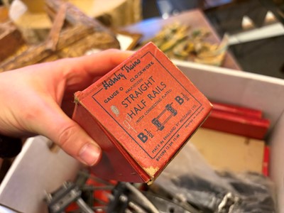 Lot 303 - A collection of locomotives and rolling stock