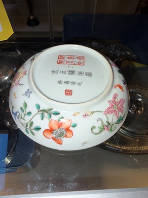 Lot 78 - A Chinese famille rose dish