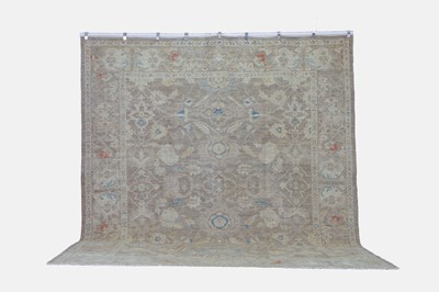 Lot 263 - A Ziegler Sultanabad carpet