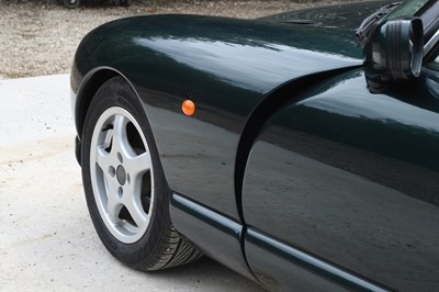 Lot 61 - A 1998 TVR Chimaera 400