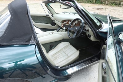 Lot 61 - A 1998 TVR Chimaera 400