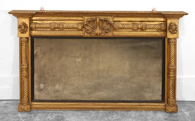 Lot 494 - A Regency giltwood wall mirror