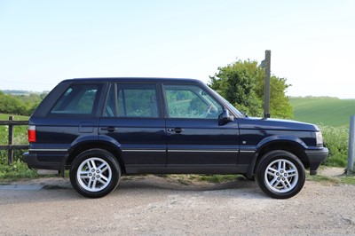 Lot 60 - A 2001 Range Rover P38 Vogue 4.6 V8 automatic