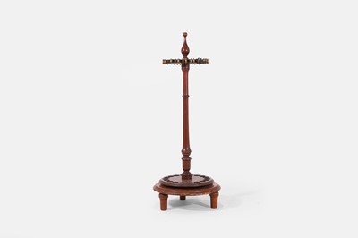 Lot 391 - A snooker cue stand