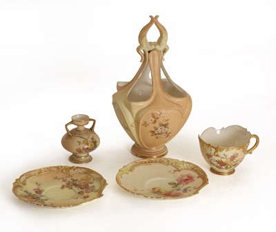 Lot 106 - A collection of Royal Worcester blush porcelain
