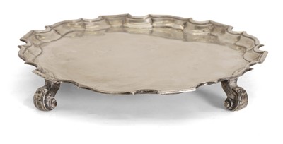 Lot 41 - A George III silver salver