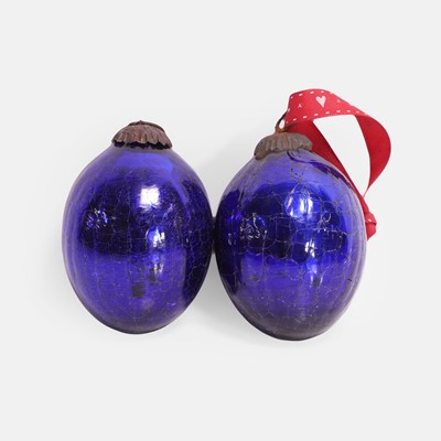 Lot 62 - A pair of Victorian decorative glass witches balls or decorations