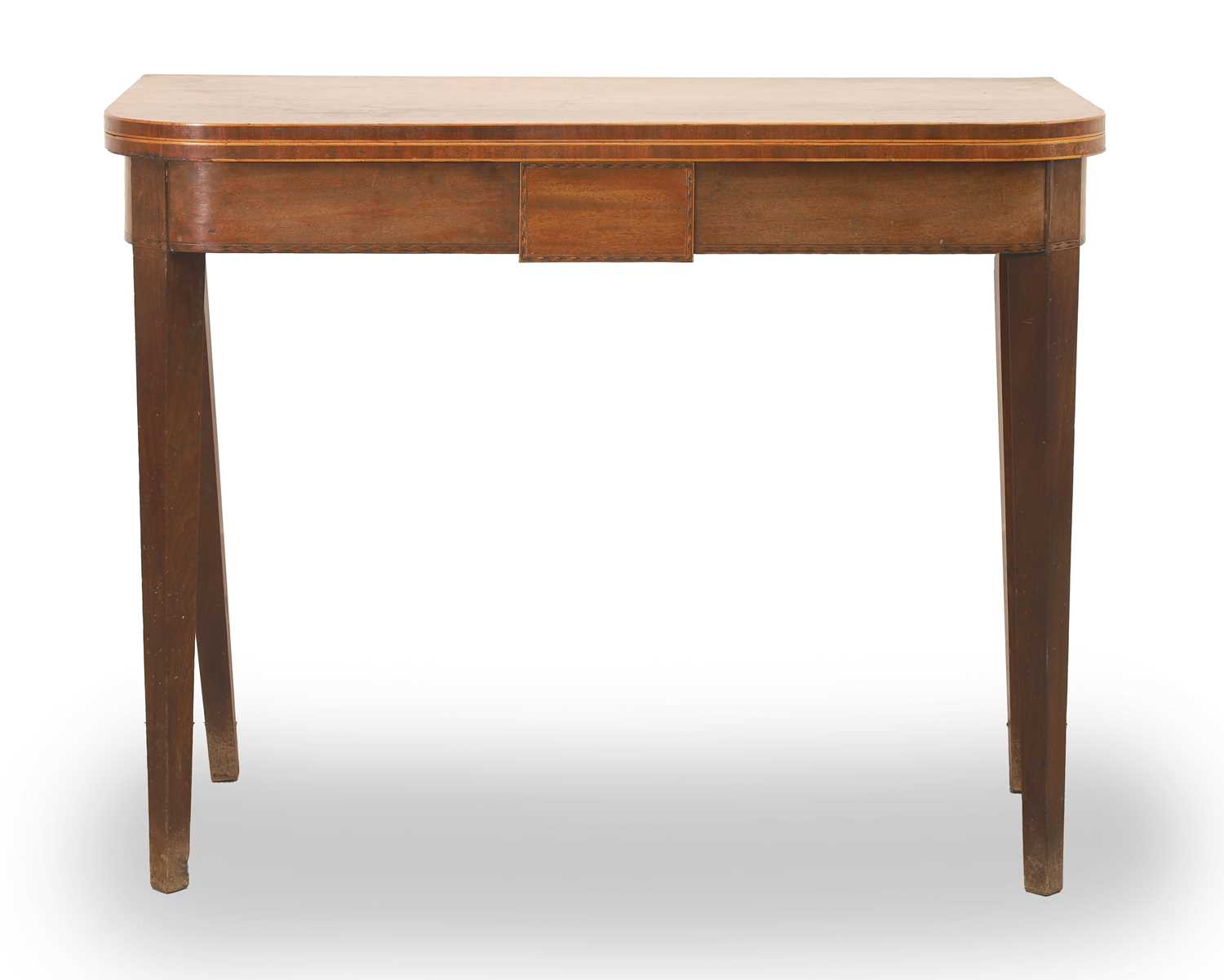 Lot 541 - A Georgian mahogany tea table