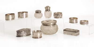 Lot 14 - A group of silver items