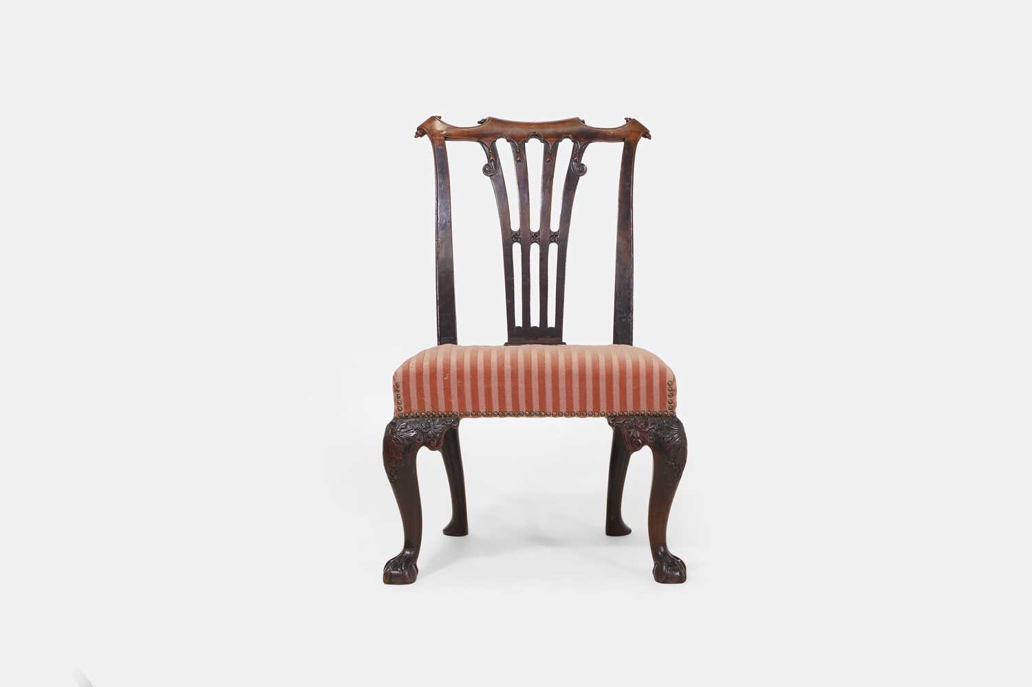 Lot 219 - A George II walnut side chair