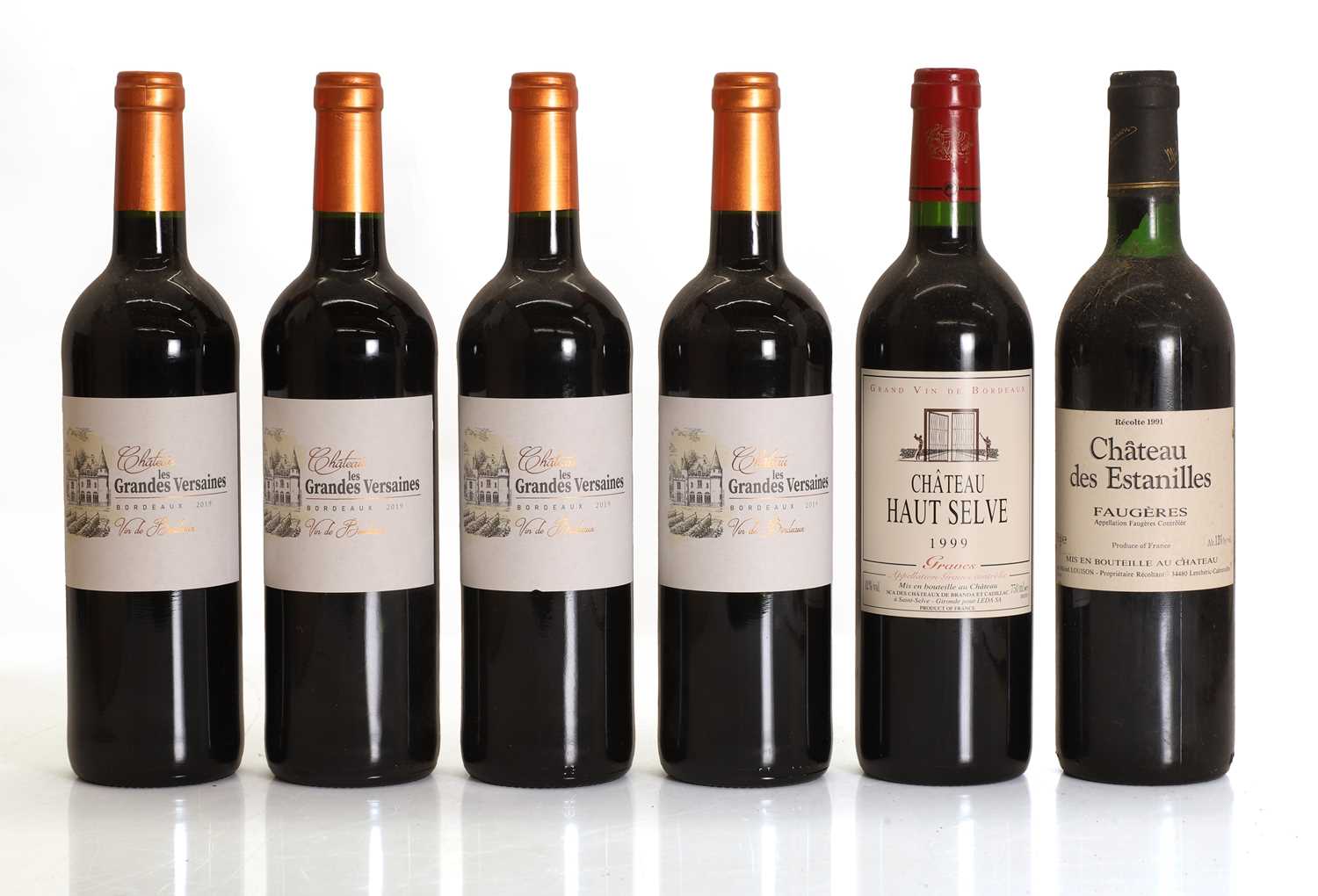 Lot 392 - A selection of French red wines