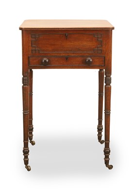 Lot 562 - A small mahogany side table