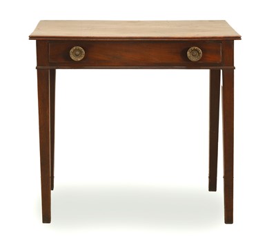 Lot 558 - A mahogany breakfast table