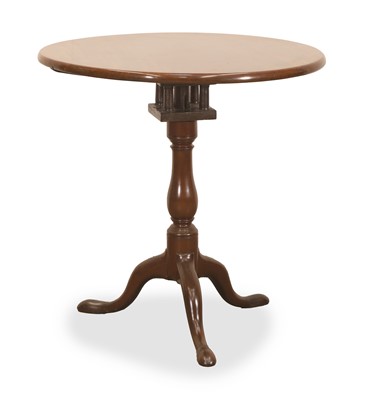 Lot 516 - A George III mahogany tilt top wine table