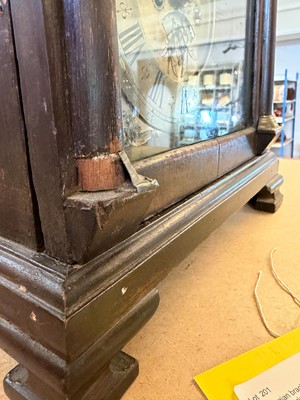 Lot 201 - A Georgian bracket clock
