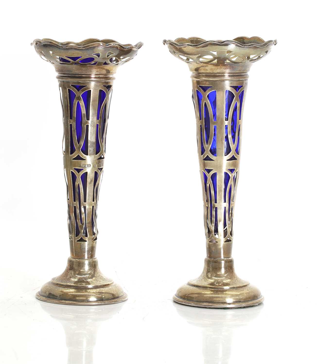 Lot 9 - A pair of Art Deco silver bud vases