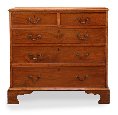 Lot 520 - A George III mahogany chest of drawers