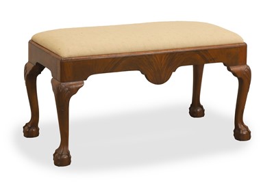 Lot 514 - A Queen Anne style walnut stool