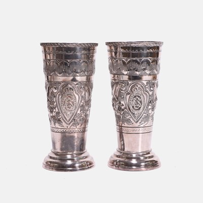 Lot 171 - A pair of Cruft's Dog Show presentation-plated wine coolers