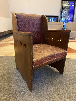 Lot 6 - Arts and Crafts
