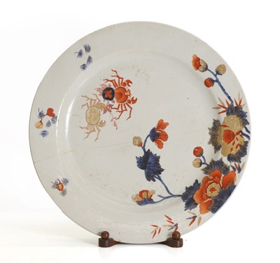 Lot 101 - A large Chinese Imari porcelain charger