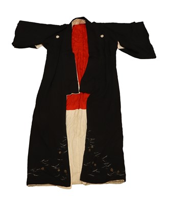 Lot 97 - A Japanese kimono