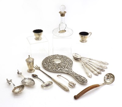 Lot 9 - A collection of silver