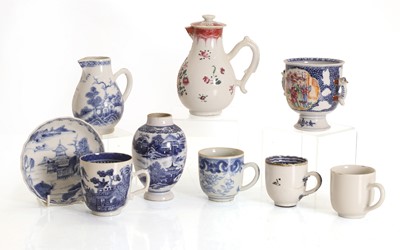 Lot 116A - A collection of Chinese blue and white and coloured enamelled porcelain