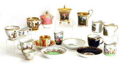 Lot 119 - A collection of Continental porcelain tea cups and saucers