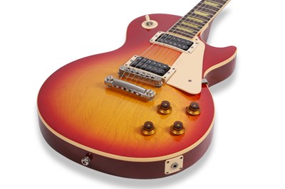 Lot 43 - A 2004 Gibson Les Paul '1960 custom' reissue electric guitar