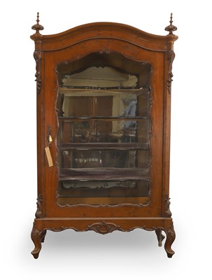 Lot 538A - A Biedermeier glazed cabinet
