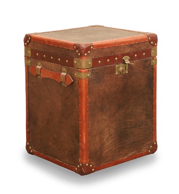 Lot 541A - A small leather trunk