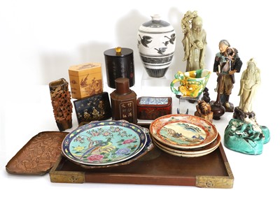 Lot 62 - A collection of Chinese and Japanese porcelain, ceramics and soapstone
