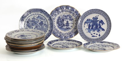 Lot 53 - Fourteen blue and white plates and dishes