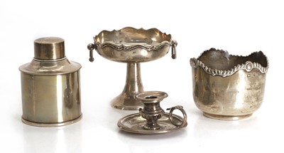 Lot 30 - A collection of silver items