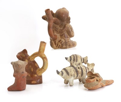 Lot 348 - A group of Peruvian pottery