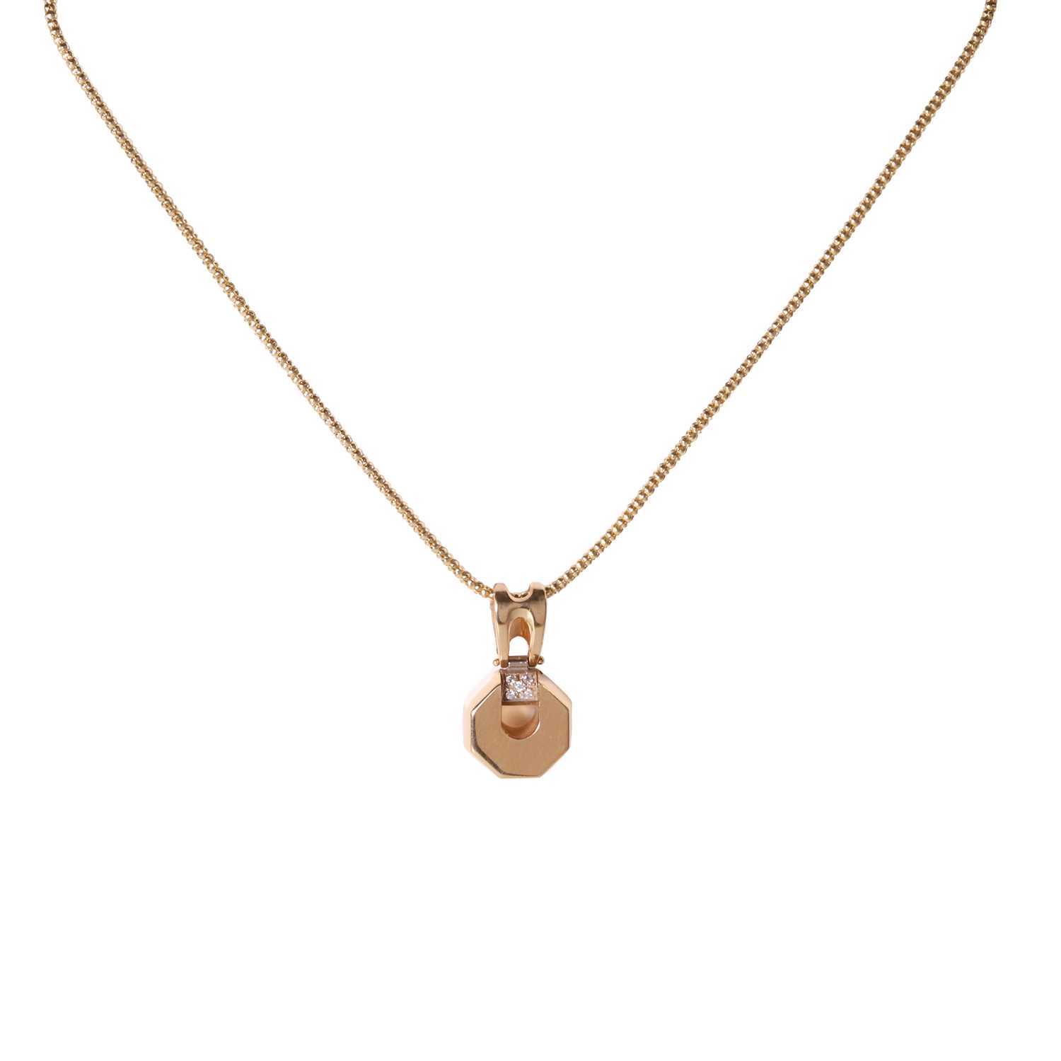 Lot 190 - A hexagonal form pendant on chain