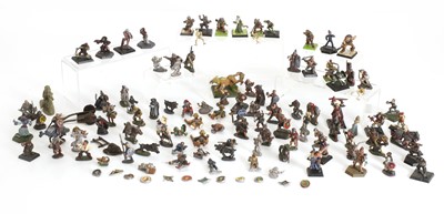Lot 303 - A collection lead figurines